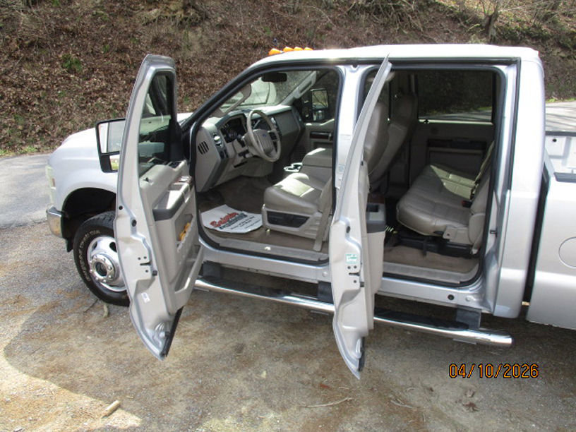 Used 2008 Ford F350 Lariat image 11