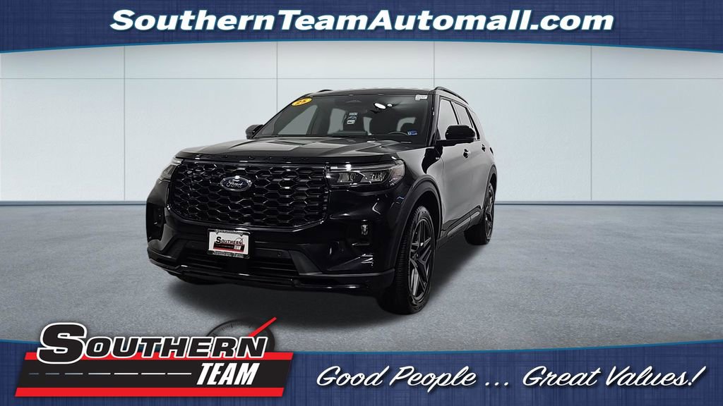 Used 2025 Ford Explorer ST-Line w/ ST-Line Street Pack AWD/4WD image 1