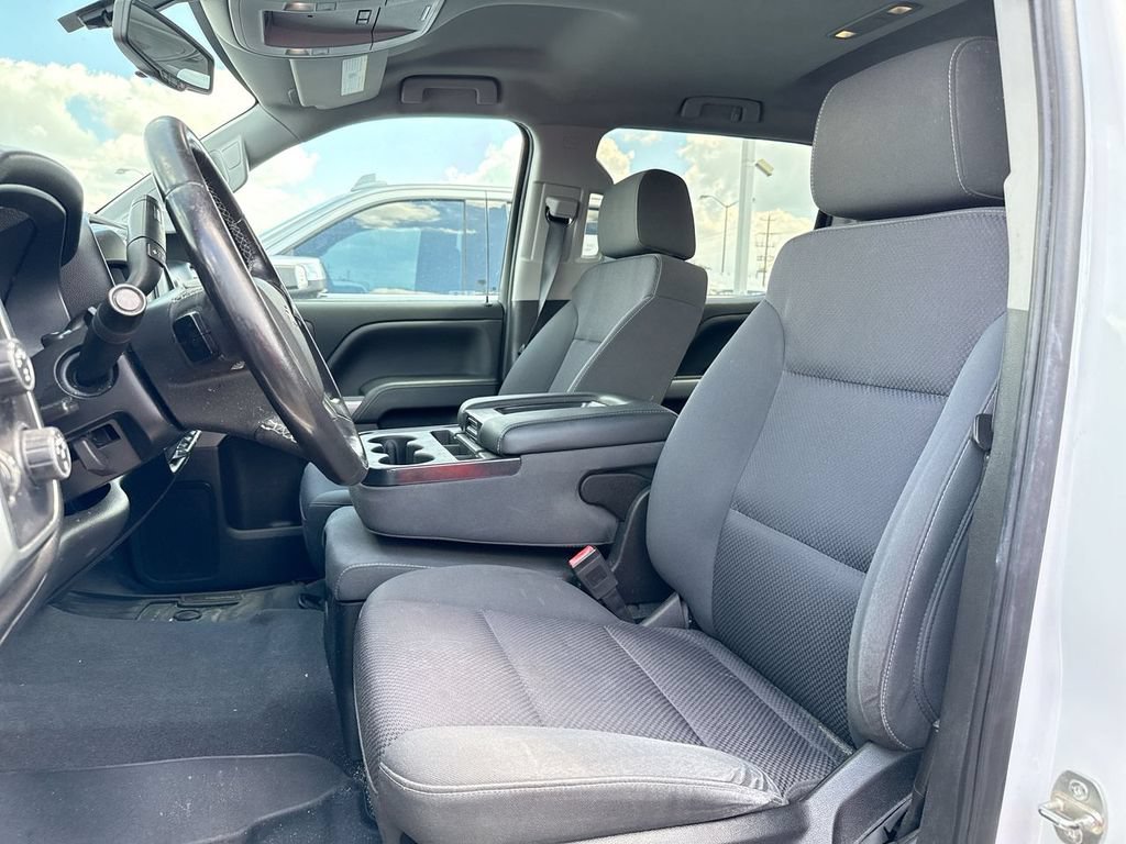 Used 2018 Chevrolet Silverado 1500 LT w/ Texas Edition AWD/4WD image 12
