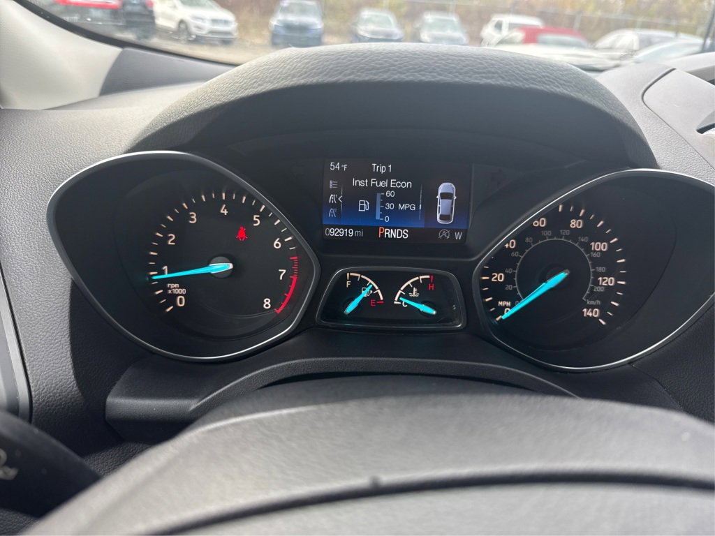 Used 2017 Ford Escape SE w/ SE Cold Weather Package image 27