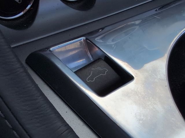 Used 2011 Aston Martin DB9 Volante image 26