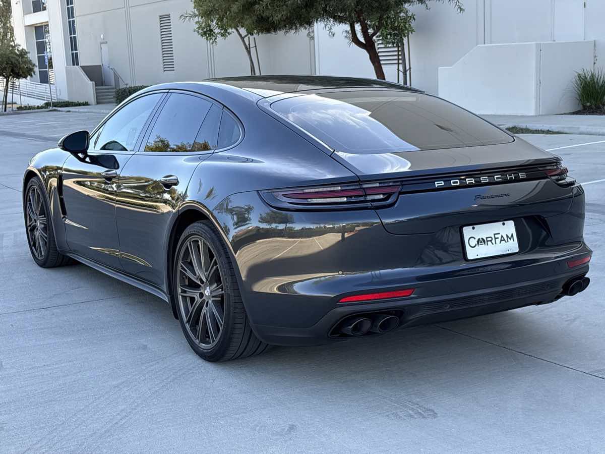 Used 2020 Porsche Panamera 4 w/ Premium Package Plus image 4