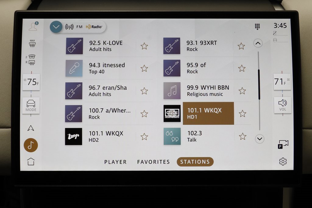 New 2025 Land Rover Discovery Sport S image 10