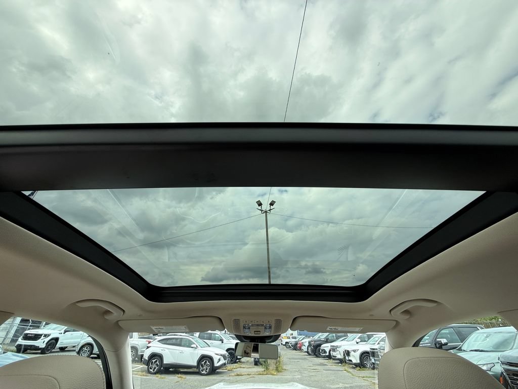 Used 2022 Mercedes-Benz GLS 450 4MATIC image 24