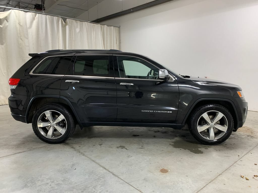 Used 2015 Jeep Grand Cherokee Limited AWD/4WD image 11