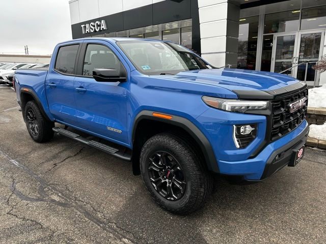 Used 2025 GMC Canyon Elevation w/ Convenience Package image 1