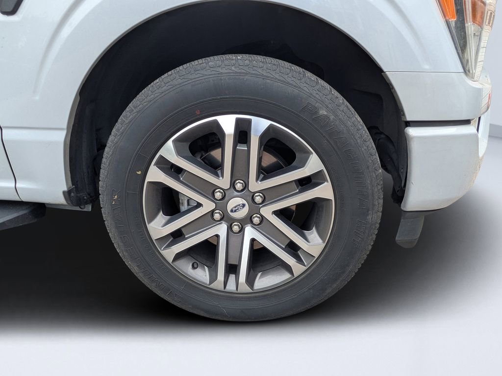 Used 2021 Ford F150 XL w/ STX Appearance Package RWD image 10