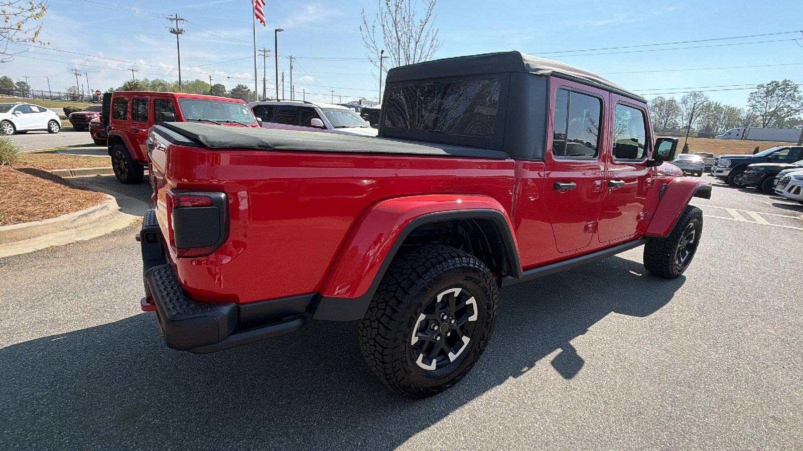 Used 2025 Jeep Gladiator Rubicon image 8