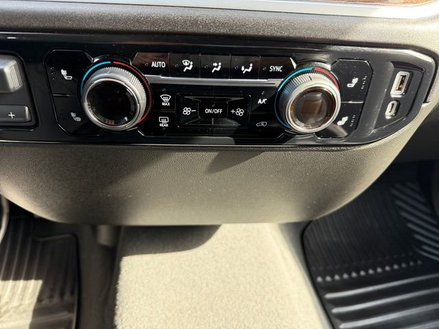 Used 2025 Chevrolet Silverado 1500 LT image 24