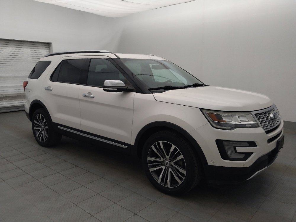 Used 2017 Ford Explorer Platinum AWD/4WD image 11