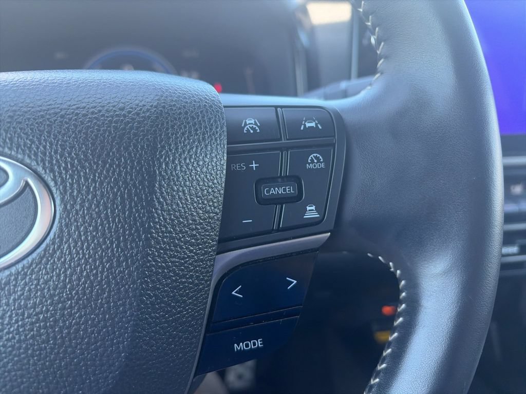 Used 2025 Toyota Camry SE w/ Multimedia Upgrade Package FWD image 28