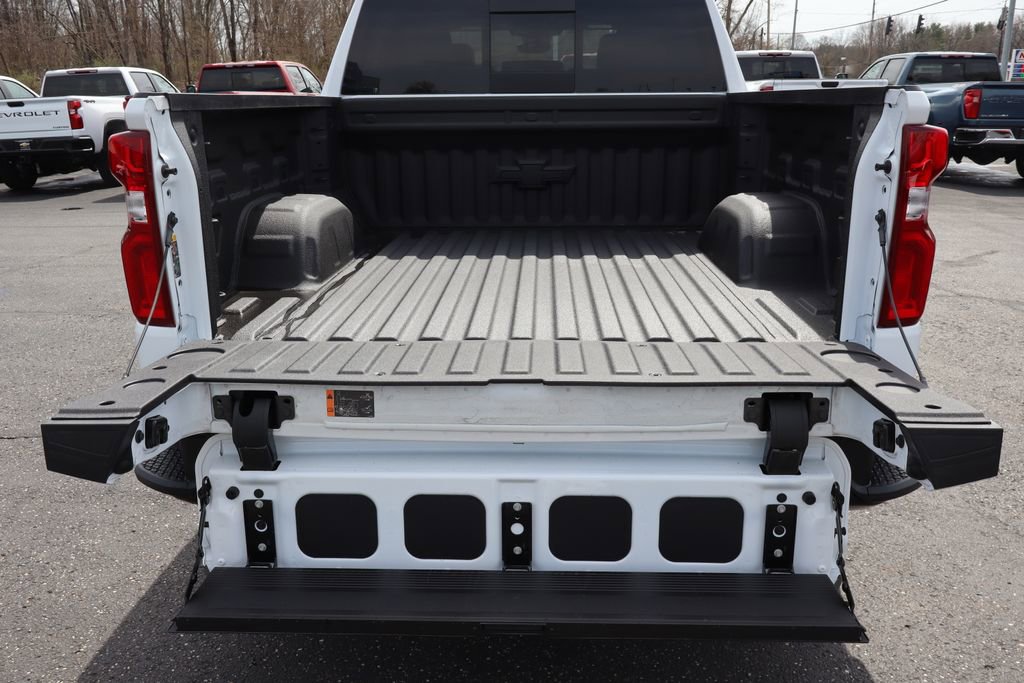 Used 2026 Chevrolet Silverado 1500 ZR2 AWD/4WD image 35