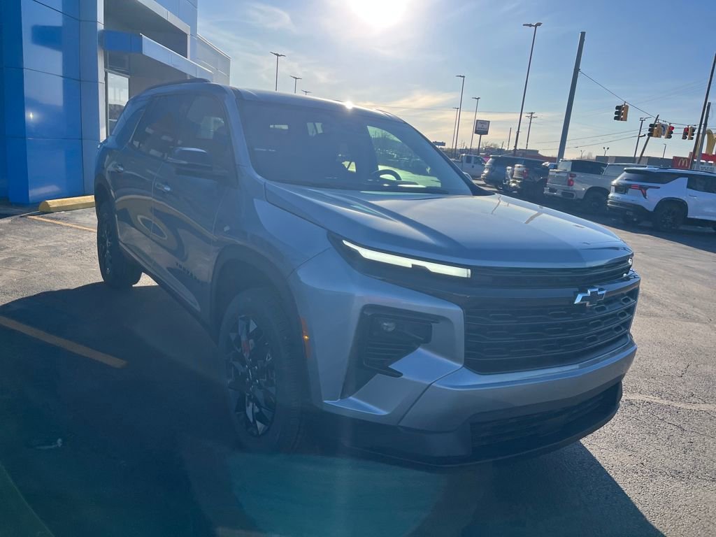New 2026 Chevrolet Traverse LT image 7