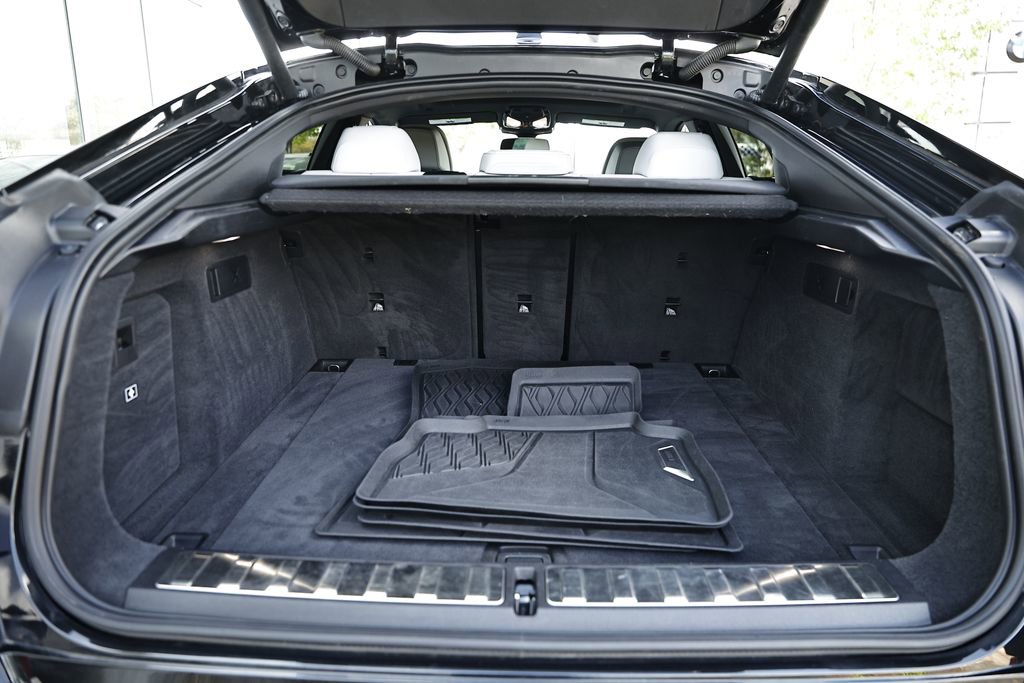 Certified 2024 BMW X6 M60i image 31