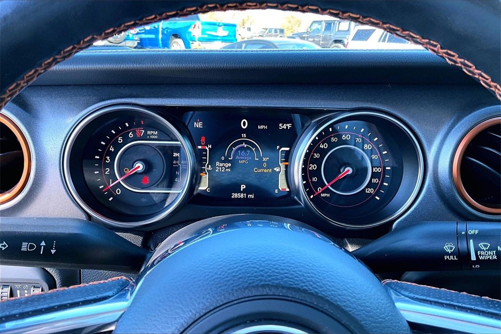 Used 2021 Jeep Gladiator Mojave image 16