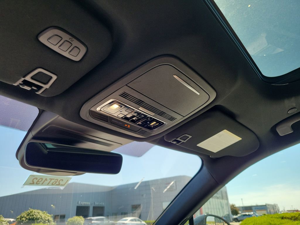 New 2026 Lincoln Nautilus Reserve AWD/4WD image 30