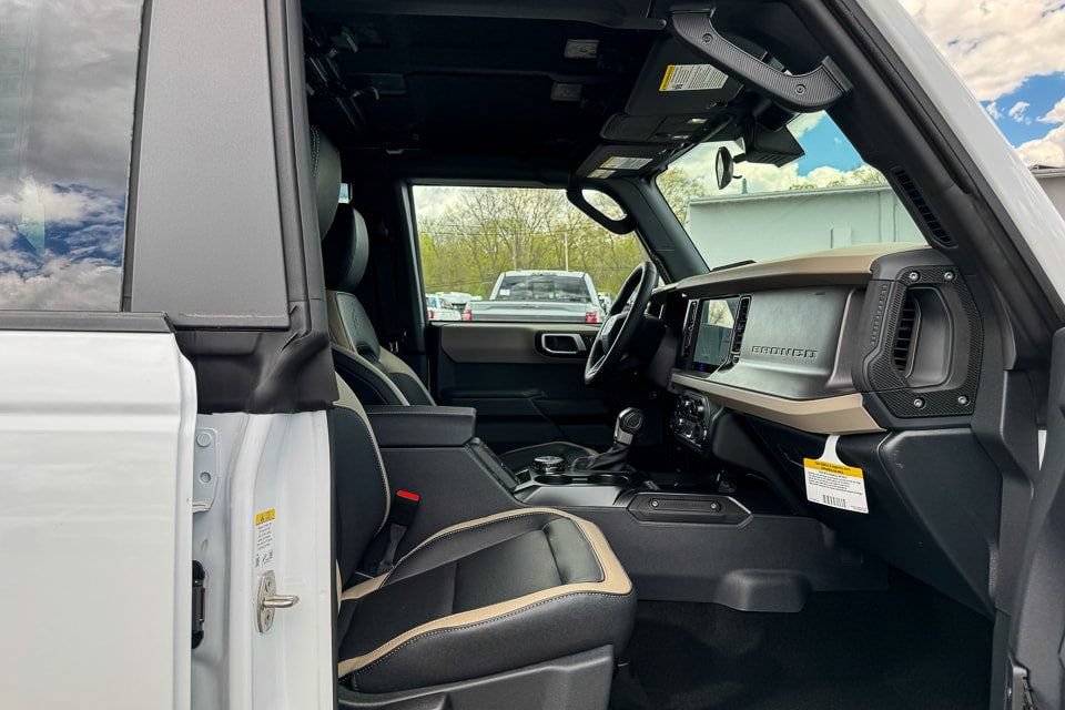 New 2026 Ford Bronco Big Bend AWD/4WD image 12