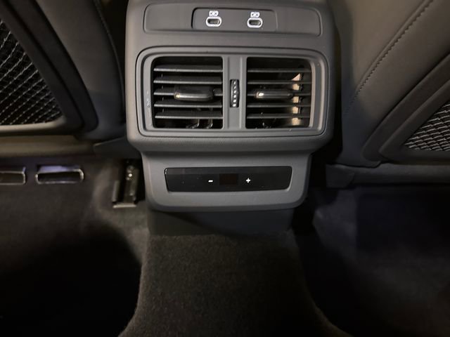 Certified 2025 Audi Q5 Premium w/ Convenience Package AWD/4WD image 13