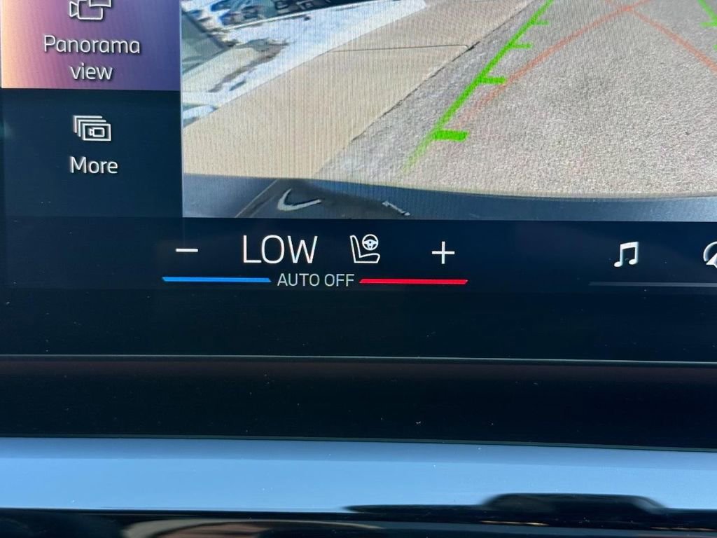 Used 2026 BMW 540i xDrive image 21