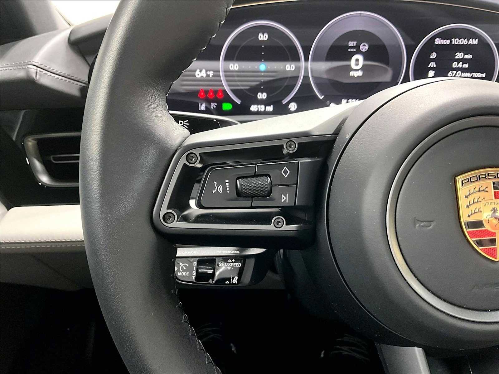 Used 2025 Porsche Taycan image 22