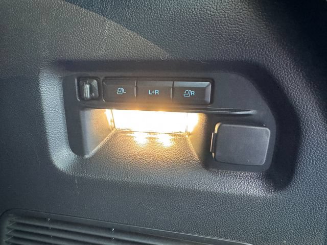 Used 2024 Ford Explorer ST w/ Equipment Group 401A AWD/4WD image 21