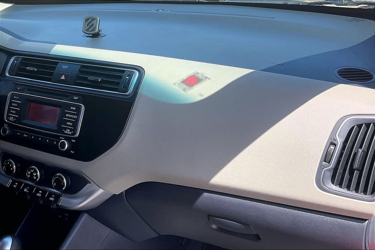 Used 2017 Kia Rio LX FWD image 22
