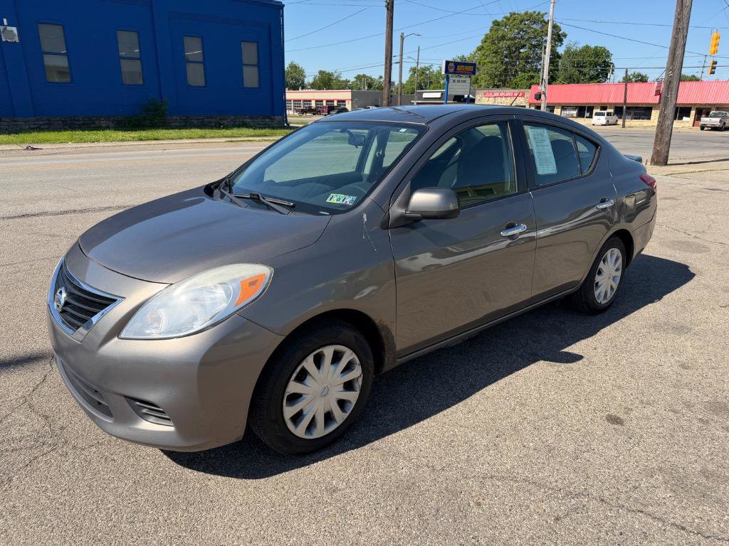 Used 2013 Nissan Versa SV