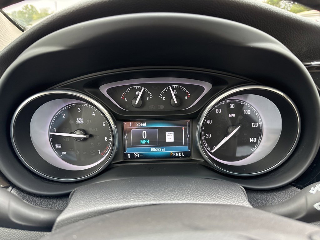 Used 2020 Buick Envision Essence image 9