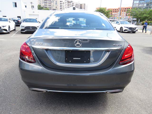 Used 2019 Mercedes-Benz C 300 4MATIC Sedan image 3