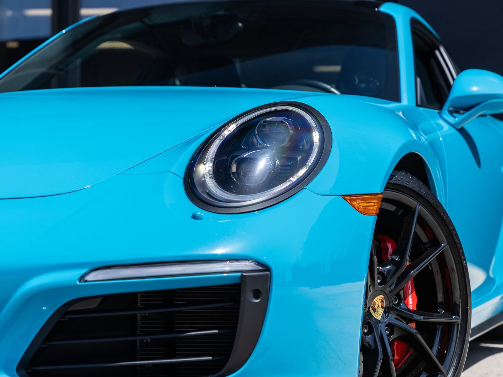 Certified 2017 Porsche 911 Carrera 4S AWD/4WD image 18