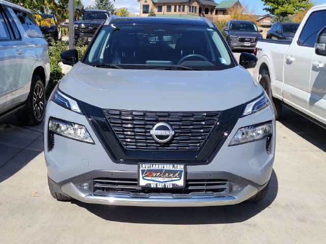 Used 2022 Nissan Rogue Platinum w/ Head-Up Display Package AWD/4WD image 4