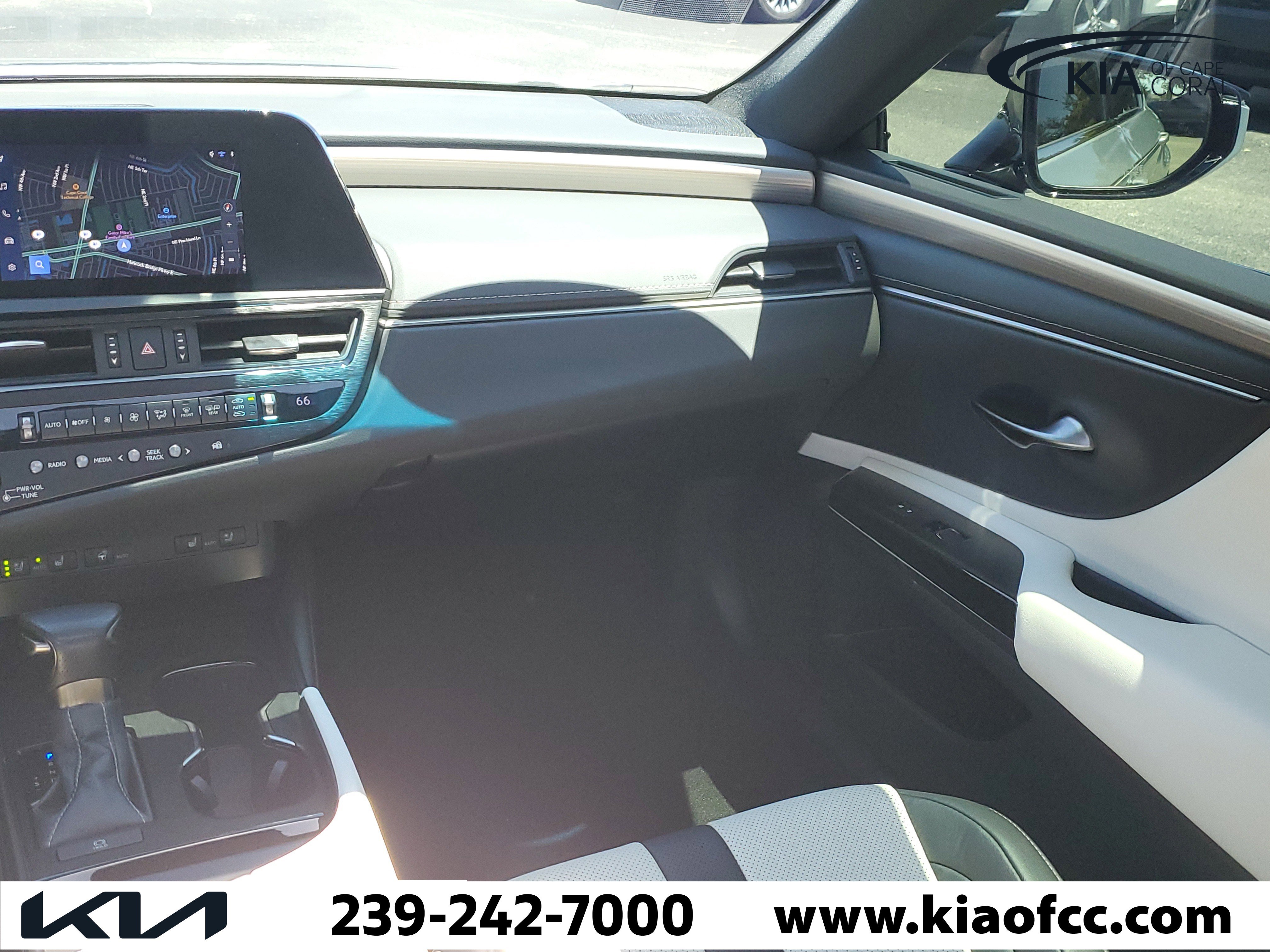 Used 2023 Lexus ES 350 F Sport w/ Accessory Package (Z2) FWD image 16