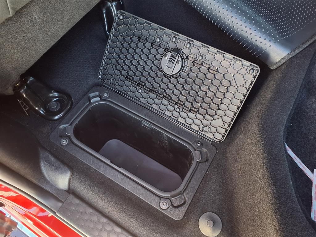 Used 2024 RAM 2500 Big Horn w/ Bed Utility Group image 21