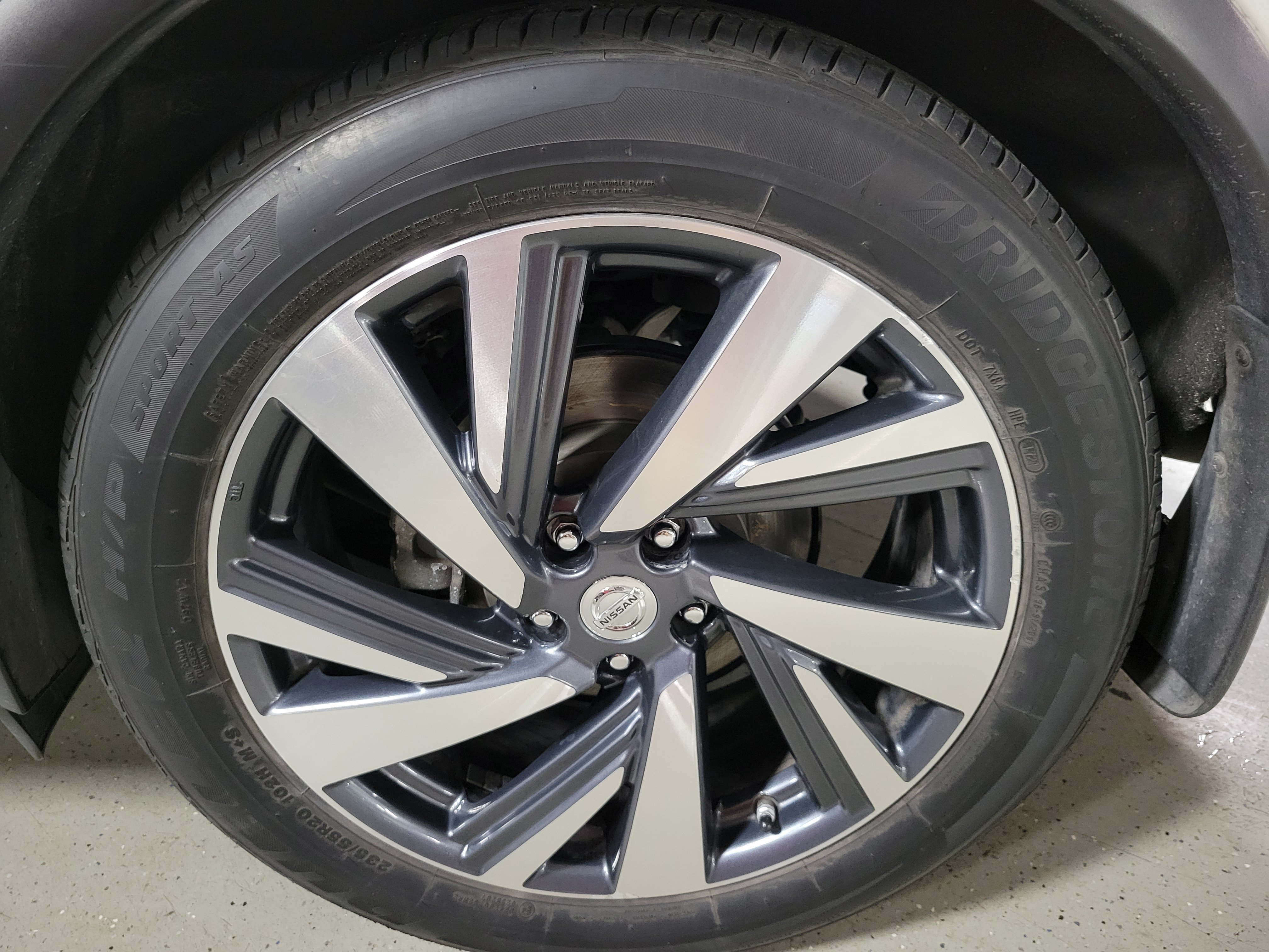 Used 2015 Nissan Murano Platinum w/ Platinum Technology Package FWD image 8