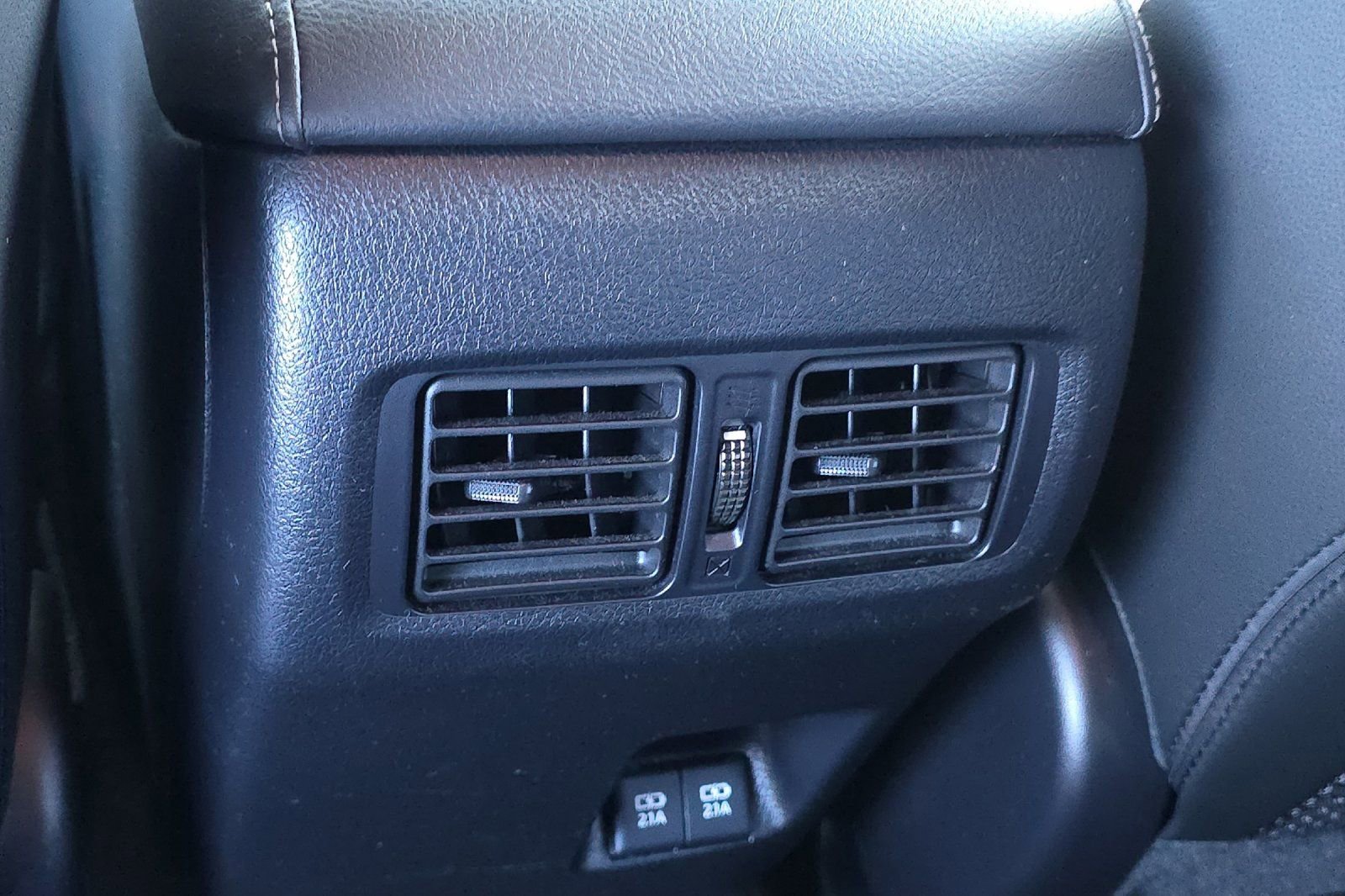 Used 2020 Toyota 4Runner SR5 Premium image 13