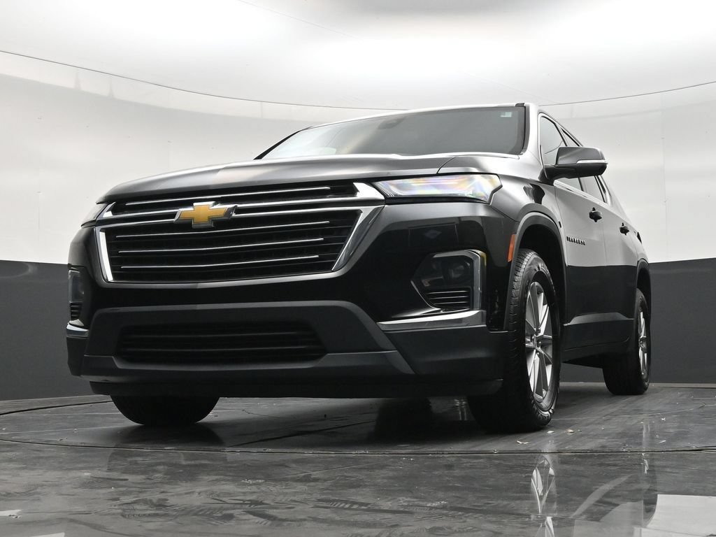 Used 2023 Chevrolet Traverse LT FWD image 28
