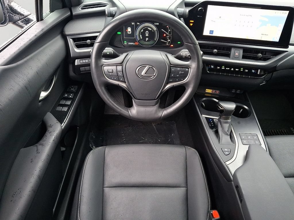 Used 2024 Lexus UX 250h AWD w/ Premium Package image 13