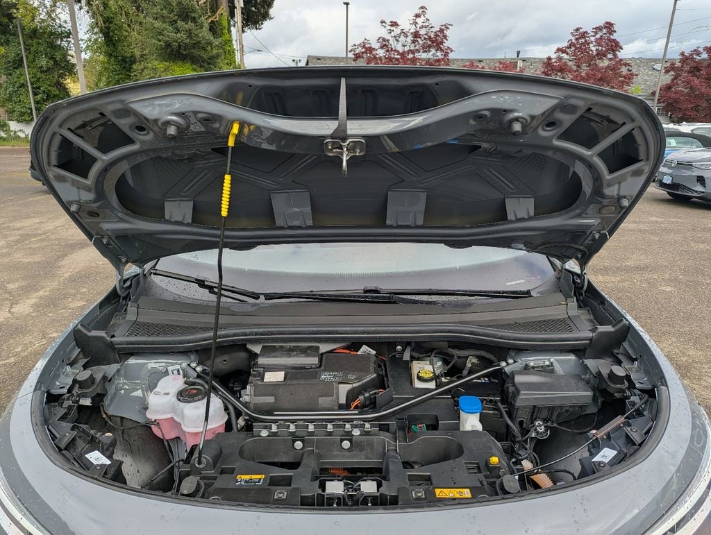 Certified 2023 Volkswagen ID.4 Pro image 33