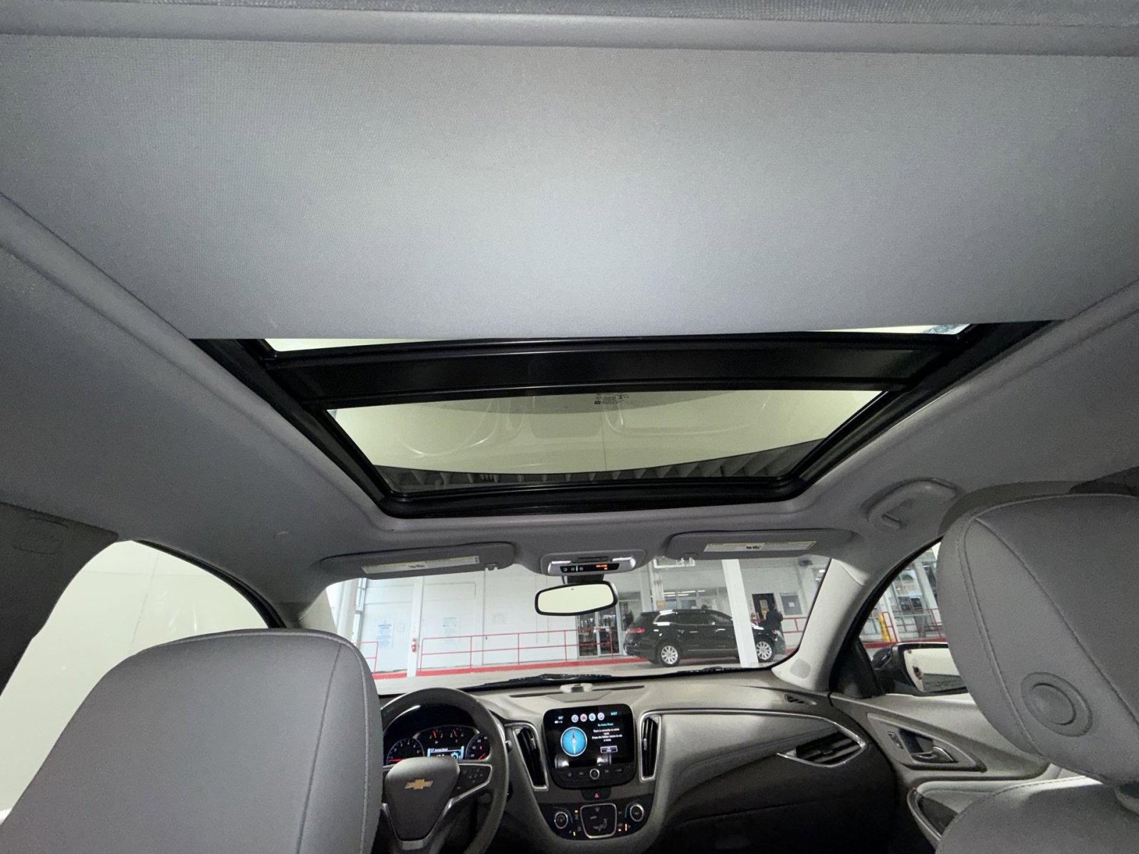 Used 2018 Chevrolet Malibu LT w/ Leather Package image 23