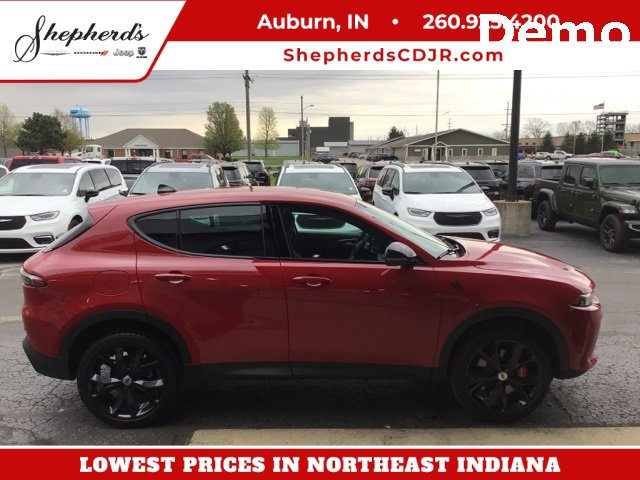 New 2024 Dodge Hornet GT image 6