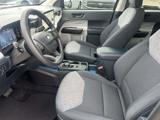 New 2025 Ford Maverick XLT FWD image 9