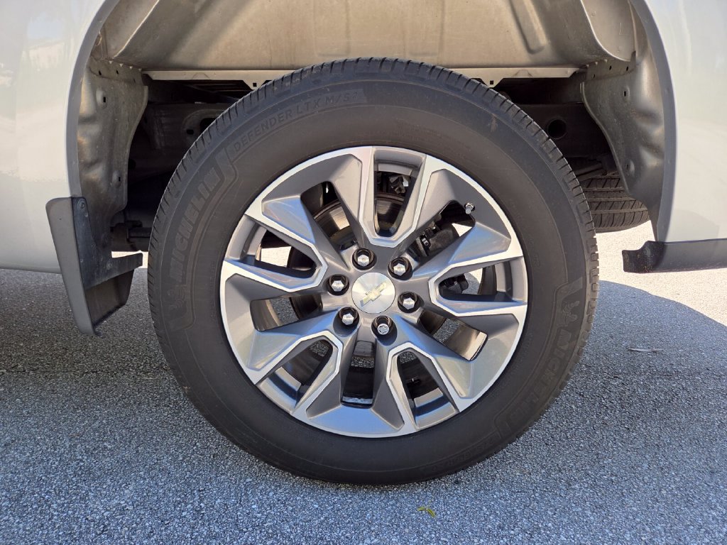 Used 2019 Chevrolet Silverado 1500 LT w/ Convenience Package RWD image 20