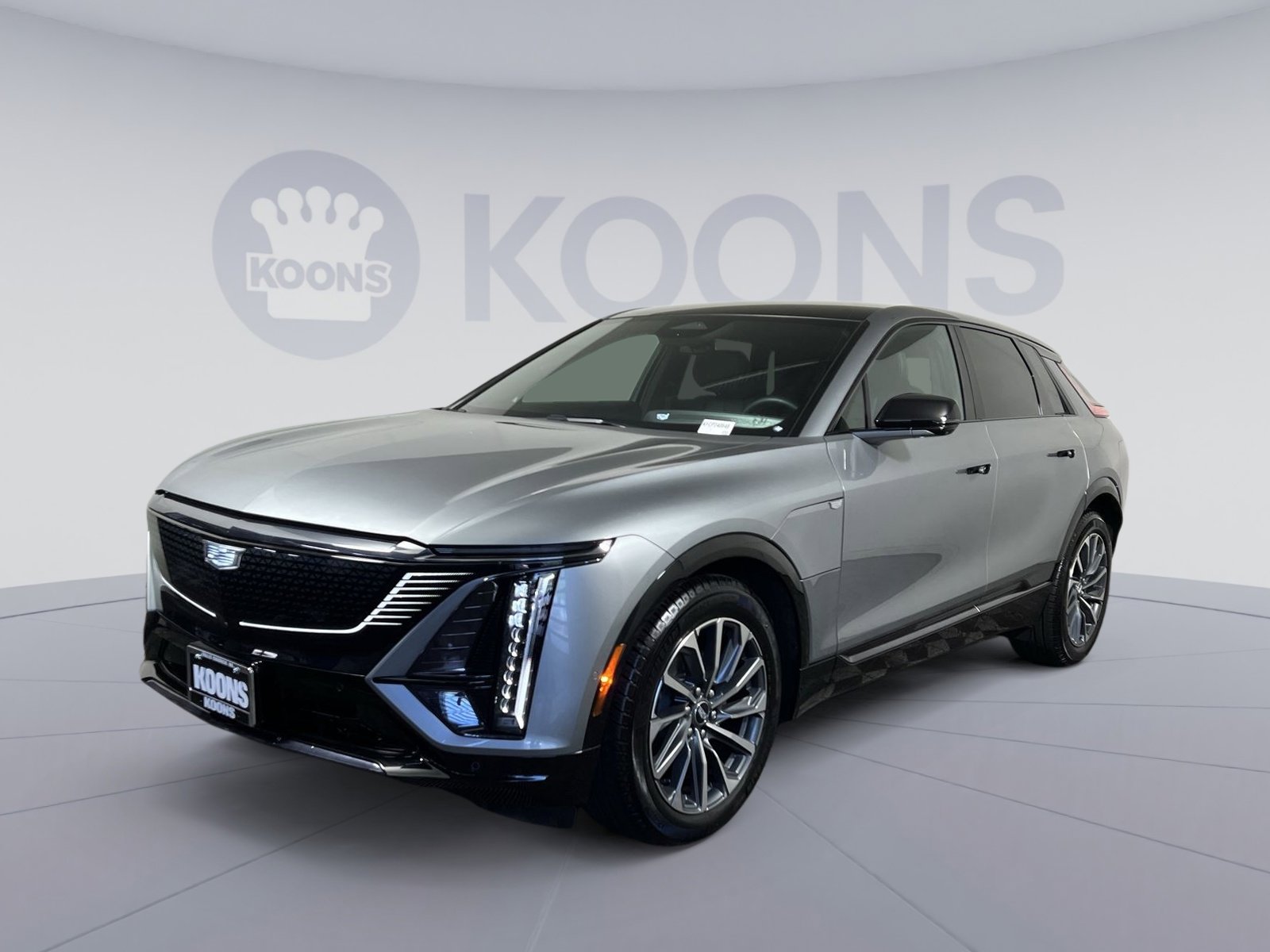 Used 2024 Cadillac Lyriq Sport w/ LPO, Floor Liner Package AWD/4WD image 5