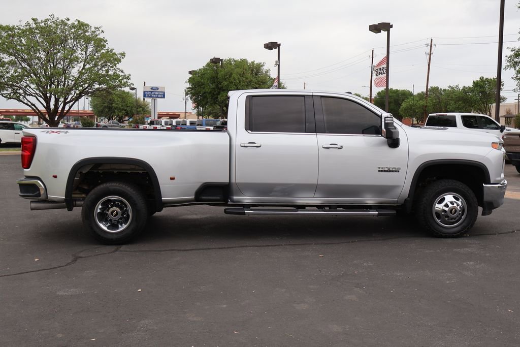 Used 2021 Chevrolet Silverado 3500 LTZ w/ LTZ Texas Edition AWD/4WD image 17