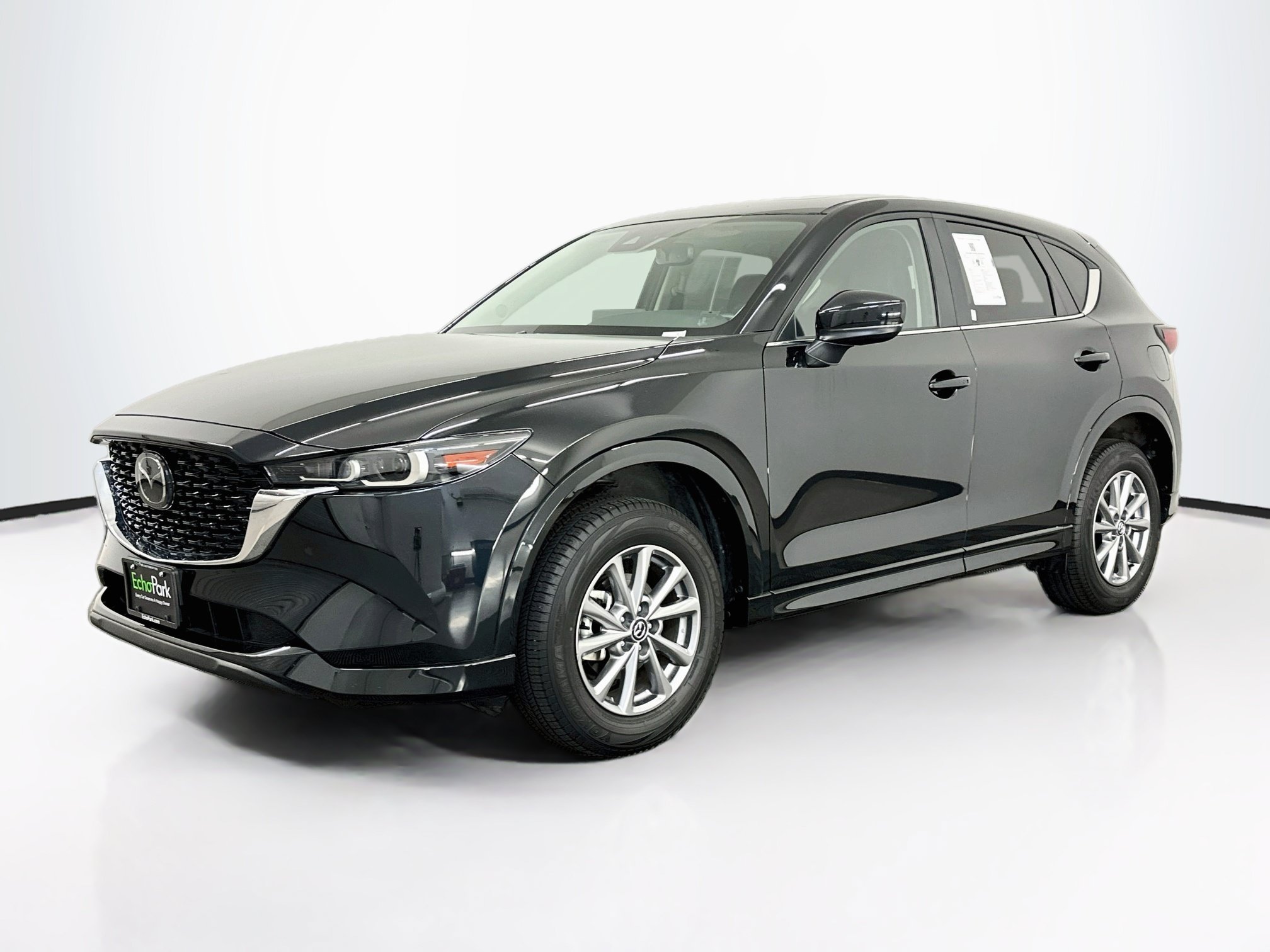 Used 2025 MAZDA CX-5 AWD 2.5 S w/ Preferred Package image 3