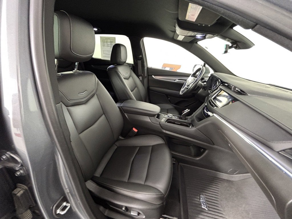 Used 2020 Cadillac XT5 Luxury image 38