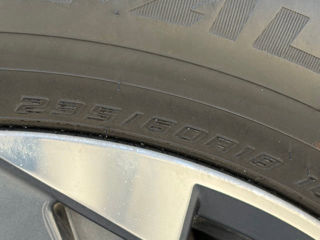 Used 2025 Nissan Rogue SV image 8