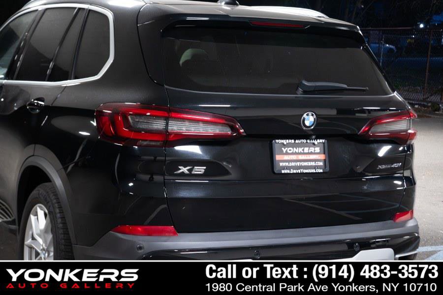 Used 2023 BMW X5 xDrive40i w/ Premium Package image 44