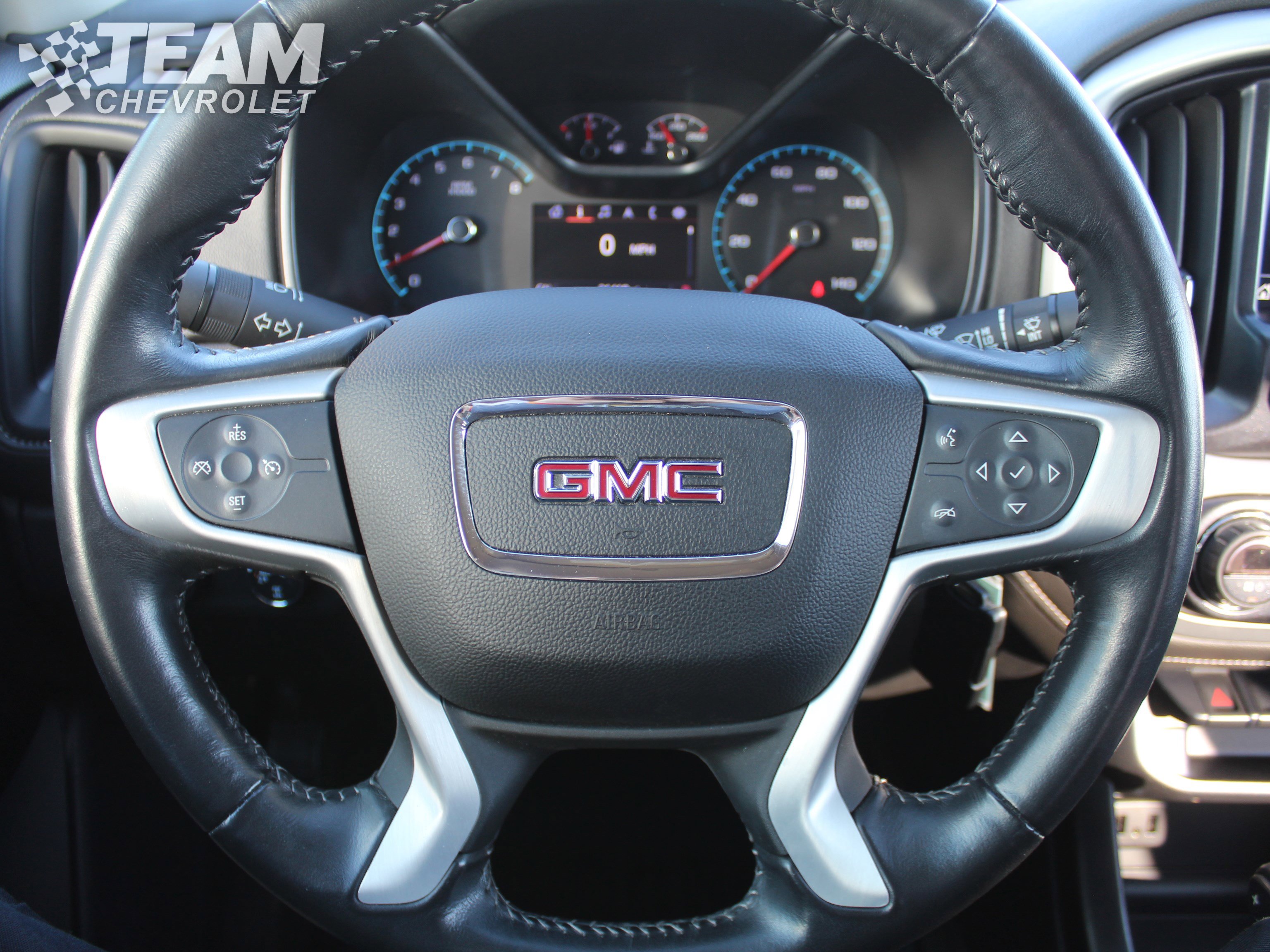 Used 2019 GMC Canyon SLE w/ SLE Convenience Package image 12