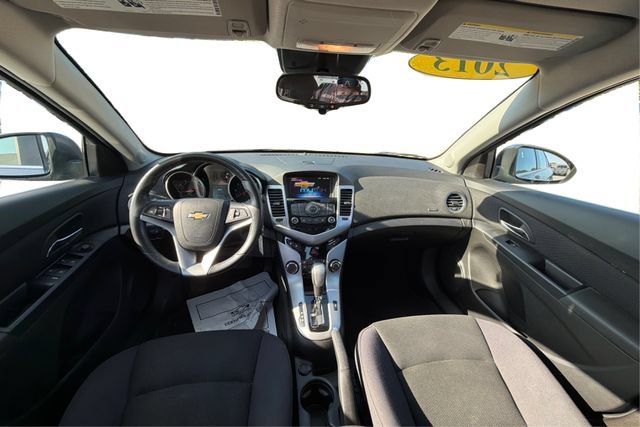 Used 2013 Chevrolet Cruze Eco FWD image 18